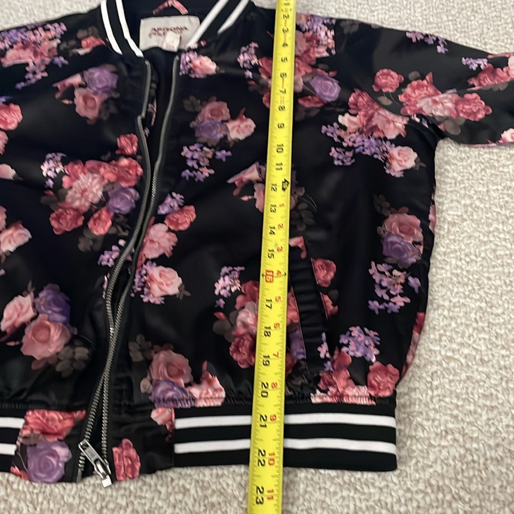 Women’s Arizona Jeans Black and Pink Red Bomber Jacket with Floral Design Size L - Picture 7 of 9